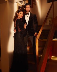 Anushka Ranjan Instagram - Happy Valentine’s Day🖤 
Will forever be the Morticia to your Gomez🧿