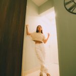 Anushka Sen Instagram - still got time 🪐✨⚡️ . . 📸 @smileplease_25