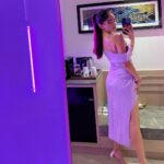 Anushka Sen Instagram - salsa dancin in my head 💜🤷‍♀️