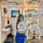 Anushka Sen Instagram - 👽