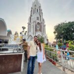 Anushka Sen Instagram - Happy Father’s Day to you papuuu. you’re the coolest person I know. Your immense knowledge on various topics, sense of humour, calm and understanding nature, are some of your most amazing qualities!! I look forward to watching grand slams, football matches with you, travelling the world with you and mum, trying different cuisines and so much more! Thanks for being the best father and a wonderful friend. I love you Papu @anirban.sen11 🧿😘