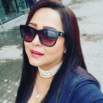 Aparajita Auddy Instagram - When it comes to Dolce and Gabbana, the style of the rose-tinted glasses is truly unique and different.