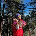 Aparna Das Instagram - That Mandatory click #shimla Rate this look ☺️
