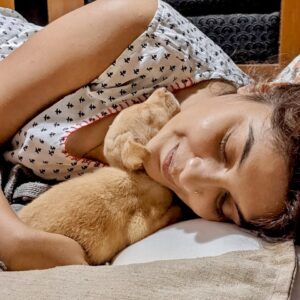 Archana Kavi Instagram - I met Pluto more than a month back... I was visiting Dhyan Foundation Animal Shelter and he was one of the weakest puppy in the lot. He was struggling with a lot of ailment and my heart wanted to join him in this battle... after multiple hospital visits, he is doing better now... 
so introducing new member of the family 😁