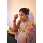 Archana Kavi Instagram - "Reeling back to the beginning of my career with the movie Neelathamara, I have always held my experience as a rulebook to refer back to. Everything in it, right from getting selected unexpectedly to watching the audience's amazing response to the introductory shot of Kunjimalu's photograph on the first day, the first show at Padma theatre, was a great journey. Lal Jose sir's set was a great learning experience - his work ethic, the energy and the warmth the set exuded and many more. The punctuality and the discipline we maintained never hindered the amount of fun we had on set. To me, that was my foundation and Lal Jose Sir was my film school. In all my ventures, be it writing, acting or any other aspect of filmmaking, I try to infuse the lessons I learned from there. I was an extra-curricular kid at school. No matter what the event, I made sure to put myself out there on the stage as a performer. Most people around me expected me to be in the media business, even if not as an actor. By the time I reached 12th standard, I was a popular kid and that was when I failed my Maths boards. I felt slapped. I started distancing myself from people out of sheer humiliation. I kept in touch with just one friend, to whom I vented all my frustration of being ragged and whatnot. But one day, she shared a tiny problem of her's and I lashed back at her, as her problem felt insignificant compared to what I was going through. But to this day, I carry with me the lesson she gave me. 'Just because your problems seem bigger to you, doesn't mean others' seemingly small issues are unimportant.' To them, that might be the greatest upset in their life and that hit hard. Never cut yourself off from your friends and family, because they mould your life for the better. As a beginner in the industry, people used to tell me that there are no friends or enemies in cinema. I found it a superficial claim at that point, but it is true. Change is the only constant. (Continued in the comment section) By: @meeeeee_nu Kerala