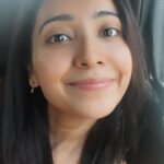 Asha Negi Instagram - A series of random car selfies that never made to insta! Kaafi random post hai, kardo ignore.. bye!