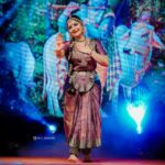 Asha Sharath Instagram - Performance at Thykkattu Sri. Mahadeva Temple🙏 Costume & Jewellery: @ashasharathcollections Camera: @m.r_ananthu Cochin International Airport