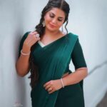 Asha Sharath Instagram - Be happy in this moment of your life ✨️🌼 Photographer: @abinprasad_cherthala Designed & Styled by: @krishnaviswam Coordinator: @firos_the_stylist Makeup: @shoshank_makeup