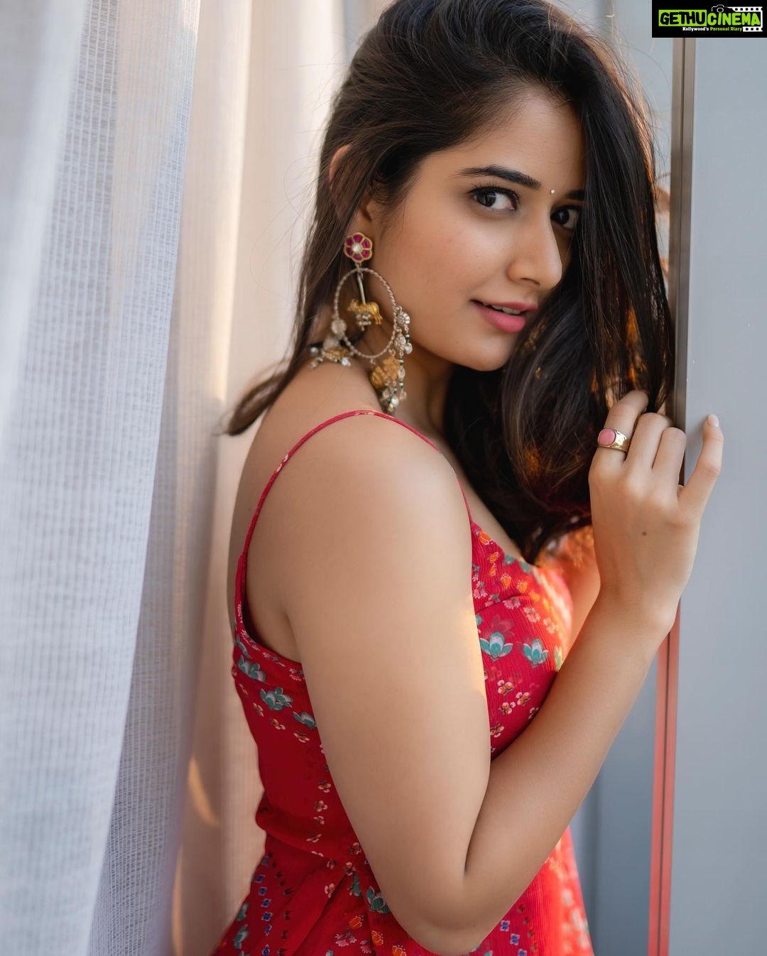 Ashika Ranganath Sex Video - Actress Ashika Ranganath HD Photos and Wallpapers February 2023 - Gethu  Cinema
