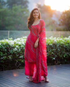 Ashika Ranganath Instagram - Day 1 #Amigos promotions! Styling @manogna_gollapudi Outfit @drc_hyderabad Earrings @sheetalzaveribyvithaldas Photographer @they_call_me_keshu Make up @rajujadhav7557 Hair @thimmappa180 Hyderabad