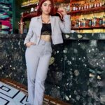 Ashnoor Kaur Instagram - Act like a lady, think like a boss🖤 . . . Footwear : @thepeirestore Blazer set : @shop.dlanxa @alishasabharwal_ Hair color : @blingnailsbeautynhair.kandivli Brand Pr: @socialpinnaclepr Style partner: @styling.your.soul