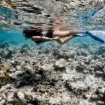 Ashnoor Kaur Instagram – A feeling so surreal!!!🧜🏻‍♀️🤿
Swam with the fish, touched some, explored & realized there’s another chaos below the calm ocean… Another ecosphere, another biota… Nature & it’s wonders…!🌊
.
.
.
🩱 @merakilifestudio 
📸 @_._muitzz_._ 
📍 @sunsiyamresorts @sunsiyamiruveli 
🤝 @planmyleisure Indian Ocean, Maldives