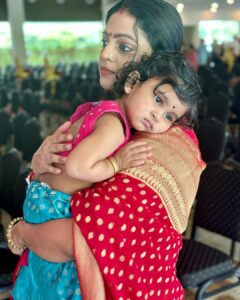 Aswathy Sreekanth Instagram - Precious ❤️ 

Swipe ➡️ to see the senior 🥰
