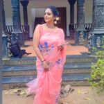 Aswathy Sreekanth Instagram - Soul full of sunshine ❤️ #reelsofinstagram #aswathysreekanth #happinessisachoice