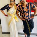 Aswathy Sreekanth Instagram - Onam is still On 😁 And we missed you in the last frame @sreekanthsreeinsta
