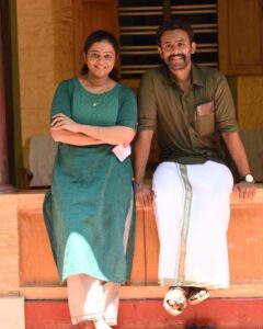 Aswathy Sreekanth Instagram - ബെന്നിയും പെങ്ങളും @arjun_ashokan 😌

📷 @ajimuscat 
#theepporibenny #locationstill #thodupuzha #arjunashokan #aswathysreekanth #malayalammovie