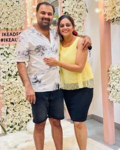 Aswathy Sreekanth Instagram - Sun ☀️ Day 💛

#familytime #dubaidays #ikeadubai #shopping #yellowishappiness