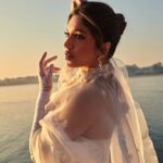 Bhumi Pednekar Instagram - Spread those wings 🕊️ Produced by: Aindrila Mitra (@aindrilamitra) Cover story and interview by : Simrran Gill (@simrrangill) Photographer: The House of Pixels (@thehouseofpixels) Assisted by: Babu Bhimappa and Vishal Pollenor Styled by: Chandini Whabi (@chandiniw) Assisted by: Stacey Cardoz (@stacey.cardoz) Hair: Rohit Bhatkar (@rohit_bhatkar) Make-up by: Sonik Sarwate (@sonicsmakeup) Outfit: Gaffe (@gaffestudios ) Earrings: Swarovski (@swarovski) Shoes : Christian Louboutin (@louboutinworld ) Location: The Ahilya Fort Heritage Hotel, Maheshwar (@ahilya.fort)