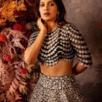 Bhumi Pednekar Instagram - 🖤 . . . . Editor-in-chief: Sonia Ullah (@Sonia_Ullah) Wardrobe: Mrunalini Rao (@MrunaliniRao) Jewellery: Dhirsons Jewellers (@dhirsons_jewellers) Photographer: Vansh Virmani (@VanshVirmani) Creative Director: Manni Sahota (@Mannisahota_) Fashion Editor: Vikas Rattu (@Vikas_r) Fashion Stylist: Tanishq Malhotra (@TanishqMalhotraa) Makeup: Sonik Sarwate (@sonicsmakeup) Hair: Seema Khan (@hairstories_byseema) Interview by: Nupur Sarvaiya (@nupursarvaiya) Set Execution: Phoolandevi Events (@phoolandevievents) Production coordination: April Studios (@april.studios) Studio Courtesy: Go Studios (@gostudio.in) Styling Assistants: Bhavya Jain, Archita Elwadhi, Farheen Kaur & Garima Artist Talent Management: YRF (@Yashrajfilmstalent)