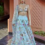 Bhumi Pednekar Instagram - Serial Bridesmaid 🥇 . . Wearing @rahulmishra_7 Jewellery @curiocottagejewelry Styled @pranita.abhi Hair @hairstories_byseema Clicked @lisadsouza