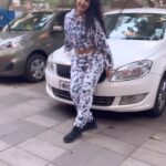 Charu Asopa Instagram - #wednesdayvibes ! @godevils Fits like a dream - Comfortable & Cosy. Brand Pr @ishreen_vadi