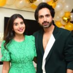 Charu Asopa Instagram - Some pictures from Ankit’s Bday bash 🎉 #funtimeswithfriends ❤️ Mumbai - मुंबई