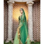 Chaya Singh Instagram - 💚👑 Outfit: @ki.ruban.ra.j.s Styling: @kirubanrajselvam & @meenasivakumar_1224 Photorapher: @sathyaphotography3 Makeover: @kalaiartistry Hair: @vanitha_makeover Location: @elementsoneastcoast Jewellery: @fineshinejewels