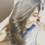Chaya Singh Instagram - Am gonna miss u🥺...my frizzy hair🤪 #frizzyhair #frizzyhairdontcare #loveyourself #beautiful #missu