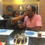 Chaya Singh Instagram - Celebrations doubles wen ur with family, extended birthday wishes to @arunmanipalani #dop #of Ananthapurathveed, #satya #family #friend #cinematographer Dahlia