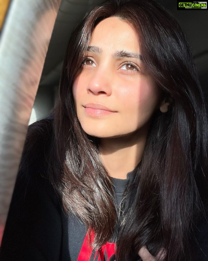 Daisy Shah Instagram - Chalo yeh bhi kar lete hai! . . . #sunkissed #southafrica #selfie #khatronkekhiladi13