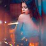 Dharsha Gupta Instagram - 🌟 கவலைகள் கரையட்டும். துன்பங்கள் தொலையட்டும். கடந்தவை அனைத்தும் மறைந்து‌. எண்ணங்கள் ஒளிரட்டும். வாழ்க்கை பல வண்ணங்களாக மாறட்டும். புன்னகை பூக்கட்டும். புது வருடத்தில் இல்லத்தில் இன்பம் பெருகட்டும். இனிய புத்தாண்டு நல்வாழ்த்துக்கள்🌟 🌟Happy newyear my chellakutties🌟 M&H- @murugeshmakeup_hair Pic- @storiesbypreetham