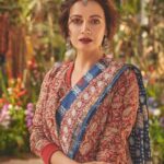 Dia Mirza Instagram - Haven’t been to work a single day in the last decade. Every work day has felt like a holiday 🙃 Making joy is easy when you are surrounding by good people driven by passion and purpose. New campaign for @taavi_ felt so good! #sustainableclothing #handcraftedinindia Shot by @rohanshrestha 🐯🤗 Make up by @thevipulbhagat 💖 Hair by @tejisinghofficial 🦋 Styled by @theiatekchandaney 🥰 Assisted by @ayushijain.18 Managed by @shruti8711 @exceedentertainment 🙌🏼🌏 Available at @myntra and in stores 💃🏻 India