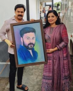 Dileep Instagram - സുഹൃത്തും ചിത്രകാരിയുമായ ജീന നിയാസ് നൽകിയ സമ്മാനം🙏