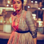 Dimple Hayathi Instagram - Actress @dimplehayathi Publisher, Editor-in-chief, makeup, styling & concept @itsmesangeethakailash @varaabyskmagzine Photography 📸 @sandeep.mv @_Sunburstt_ Designer : @sounaksenbarat @houseofthreestudio Venue @royalorchidbangalore Jewellery @amrapalijewels & @velvetboxby #dimplehayathi #Sunburstt #Sandeepmv #PortraitsbySMV #varaabyskmagzine #Khiladi #atarangire #houseofthreestudio #profoto #sonyalphain #betterwhenyoutether Hotel Royal Orchid, Bangalore