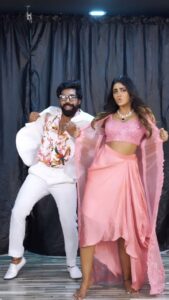 Dimple Hayathi Instagram - iPhone song full video with gorgeous #DimpleHayati #RamaBanam @peoplemediafactory @yoursgopichand

Team : @springseenu @jyothiraj_sandeep @team_aatasandeep @vijay_dancer_0326____