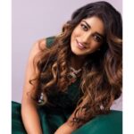 Dimple Hayathi Instagram - ☘️🎄🦚 #dimplehayathi