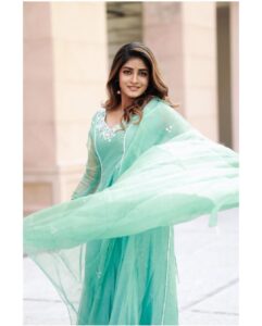 Dimple Hayathi Instagram - Love me like you do 🥰

Outfit - @zoontribe
Earrings - @arnimaa_thehouseofaccessories
Stylist - @sandhya__sabbavarapu
Styling team - @rashmi_angara @thumu_bhavana