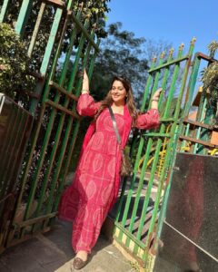 Dipika Kakar Instagram - Smile n Shine ❤️