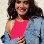 Divyansha Kaushik Instagram - Friday mood, and you?