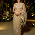 Divyansha Kaushik Instagram - All sparkles and mirrors for @abhinavmishra_ ‘s flagship store launch in delhi last week!🪩🪩Thankyou @abhinavmishrapersonal for having me!💖 @jukalker for styling me✨ And thankyou to @quirkbrandconsulting @varunpratap_ @kyraamanchandani for being so so lovely! 🌸 Hmua- @kaushikanu @anukaushikstudio
