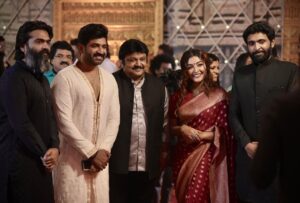 Durga Krishna Instagram - Had a wonderful Navarathri Night with Kalyan Family @kalyanjewellers_official 
And I’m so glad to meet @silambarasantrofficial @iamvikramprabhu @arunvijayno1 @therealprithvi @actormaddy #Nagarjuna sir, #Prabhu sir, #Ranbir sir

#kalyannavarathri 

Make up : @vikas.vks.makeupartist 
Hair : @nikhil_vks 
Styling : @sanliya_sabu 
Saree draping : @sindhu_valsan 
Costume: @khajuraho_boutique_ 
Jewellery: @dcjewellers.official