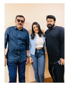Durga Krishna Instagram - #olavumtheeravum Dubbing Started!
@priyadarshan.official @mohanlal