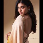 Dushara Vijayan Instagram - Shot by : @sri6venkat Outfit : @studio149 Jewellery: @nacjewellers Hairstylist : @puii_c_ammy Location : @studiovibes.in