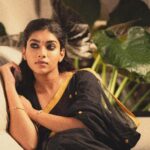 Dushara Vijayan Instagram - கவிதை வழி வார்த்தைகள் என்றுமே அழகு. . . . Shot by : @georgesimon_m H&M : @renuka_mua Blouse : @prabhavofficial London, United Kingdom