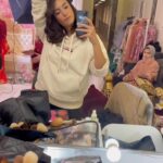 Elena Roxana Maria Fernandes Instagram - Glam up! . . . #glam #glamup #reels #reelitfeelit #reelkarofeelkaro #instareels #glamourous #beauty #beautiful #pretty #ootd #outfitoftheday .