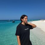 Elena Roxana Maria Fernandes Instagram - Forever my happy place! . . . . #kinanretreat #happy #place #happiness #sun #beach #sand #blue #sunkissed #beauty #pretty #glam #glow #ootd #retreat #leisure #travel #slay #forever #maldives #island #maldivesislands Maldives