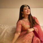 Ena Saha Instagram - 🌙 শুভ অক্ষয় তৃতীয়া এবং ঈদের অসংখ্য শুভেচ্ছা ভালোবাসা ও অভিনন্দন রইলো..🙏🏻 . . . #enasaha #eid #eidmubarak #ramdankareem #ethnicwear #actress #tollywood #tollywoodonline