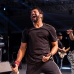 Farhan Akhtar Instagram - About last night #Jaipur .. big love to all who attended.. who sang, danced and rocked the night away .. see you next time. ♥️ @farhanliveofficial #music #gig #concert #live #rock