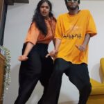 Faria Abdullah Instagram - Gaana sunte kich dance karne ka mann hogaya zorrrr se. Choreo challenge @jodianoorabh @shazebsheikh @abhignya9 @2811sandeep @iammohitbaid 😎