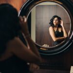 Faria Abdullah Instagram - Once in a while, vanity can be nice. Wearing @houseofakhilaaakurathi Stylist @mounikachenna2 @yaashakumar MUA @uztheartist Hair @faria_z_ 📷 @manish.akunuri @theoldschoolkid Earrings @kushalsfashionjewellery Bracelet @shrutisushma